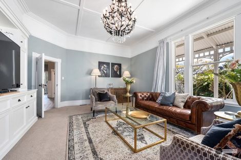 Photo of property in 176 Waterloo Road, Hutt Central, Lower Hutt, 5010