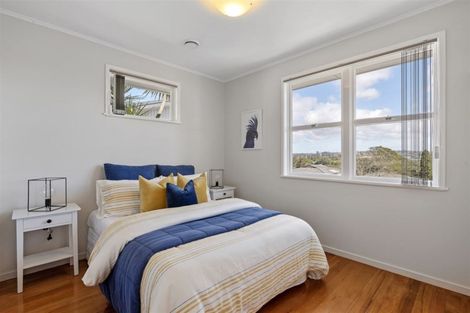 Photo of property in 17 Thomas Avenue, Te Atatu Peninsula, Auckland, 0610