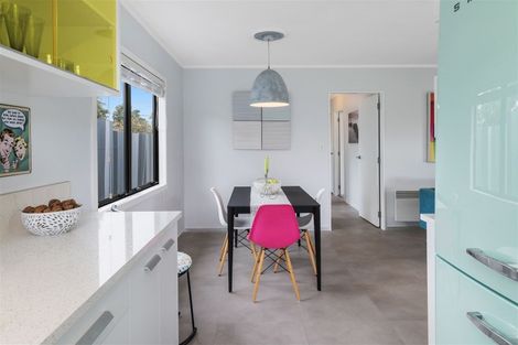 Photo of property in 7 William Street, Waikanae Beach, Waikanae, 5036