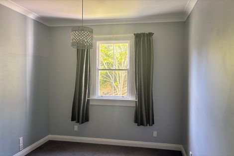 Photo of property in 30a Sutherland Crescent, Melrose, Wellington, 6023