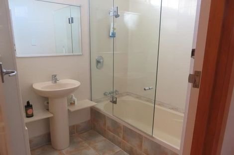 Photo of property in 18 Coleman Terrace, Hospital Hill, Napier, 4110