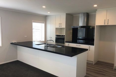 Photo of property in 12 Naeo Close, Papamoa Beach, Papamoa, 3118