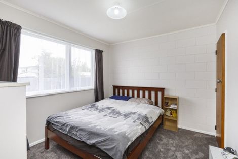 Photo of property in 2/145 College Street, Awapuni, Palmerston North, 4412