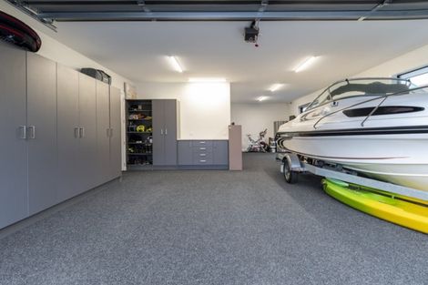 Photo of property in 15 Avocado Lane, Bethlehem, Tauranga, 3110