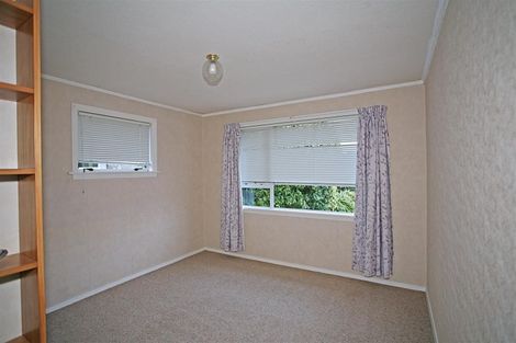 Photo of property in 30 Pinehurst Crescent, Russley, Christchurch, 8042