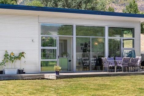 Photo of property in 10 Widgeon Place, Lake Hayes, Queenstown, 9304
