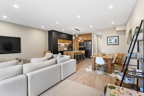 Photo of property in 48 Glidepath Road, Hobsonville, Auckland, 0616