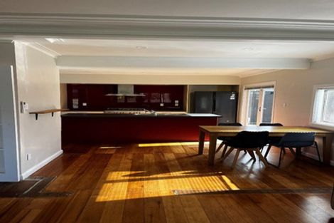 Photo of property in 5 Hattaway Avenue, Bucklands Beach, Auckland, 2012