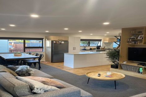 Photo of property in 6a Vincent Street, Waterloo, Lower Hutt, 5011