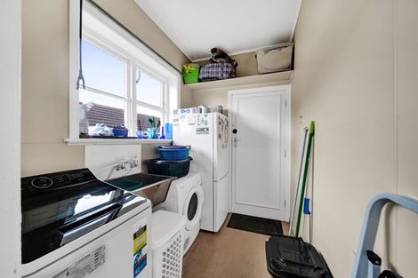 Photo of property in 40-42 Dixon Avenue, Hawera, 4610