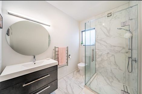 Photo of property in 3d Breakwater Way, Whitby, Porirua, 5024