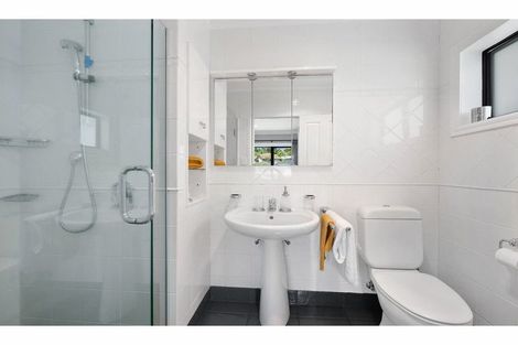 Photo of property in 1 Celina Place, Browns Bay, Auckland, 0630