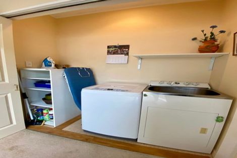 Photo of property in 39b Saint Albans Avenue, Hokowhitu, Palmerston North, 4410