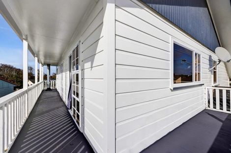 Photo of property in 36 Tawhiti Road, Hawera, 4610