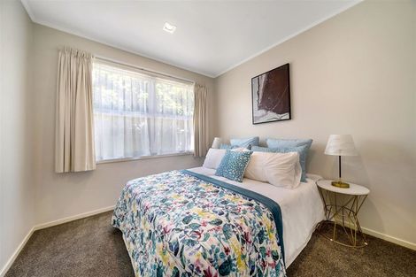 Photo of property in 26 Bodi Place, Te Atatu South, Auckland, 0610