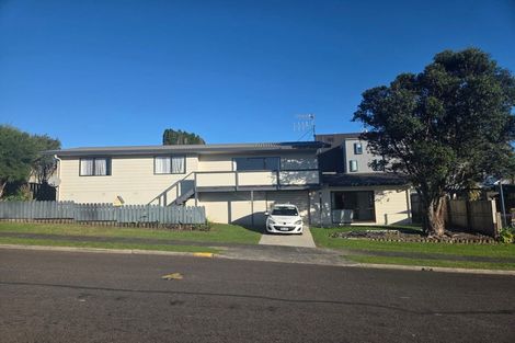 Photo of property in 24 Lagoon Place, Poike, Tauranga, 3112