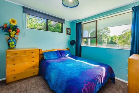 Photo of property in 70 Belvedere Avenue, Waikanae, 5036