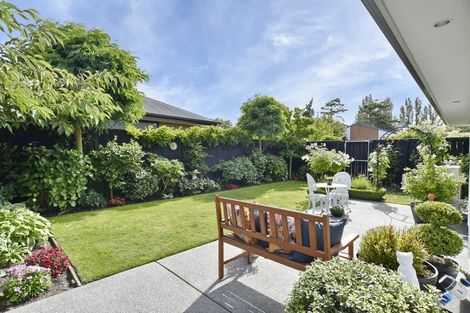 Photo of property in 37 Ruapani Street, Marshland, Christchurch, 8083