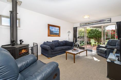 Photo of property in 19 Riwai Street, Templeton, Christchurch, 8042