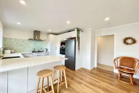 Photo of property in 1 Yale Street, Mount Maunganui, 3116
