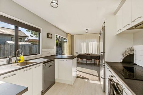 Photo of property in 2/155b Finlayson Avenue, Clendon Park, Auckland, 2103