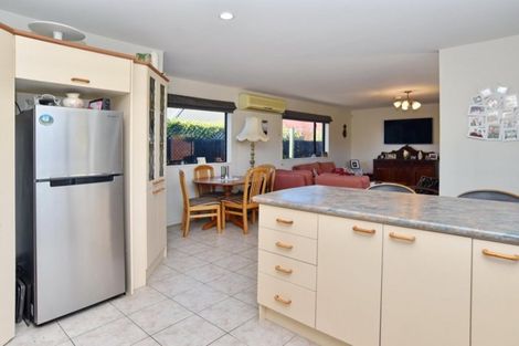 Photo of property in 22 Buckleys Road, Rangiora, 7400