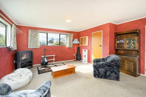 Photo of property in 21 Avon Street, Rongotea, 4476