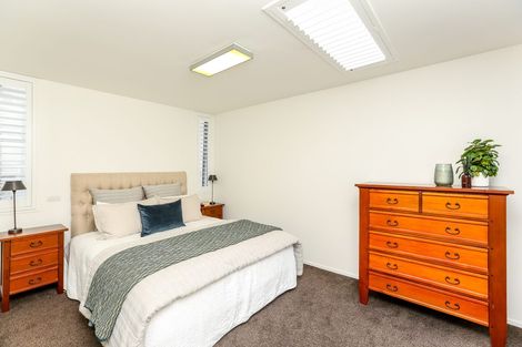Photo of property in 118 Pendarves Street, New Plymouth, 4312