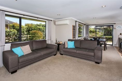 Photo of property in 32 Searle Drive, Patumahoe, Pukekohe, 2679