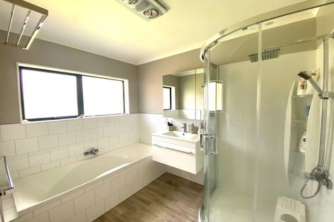 Photo of property in 2 Flemington Road, Aramoho, Whanganui, 4584