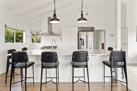 Photo of property in 7 Silich Street, Acacia Bay, Taupo, 3330