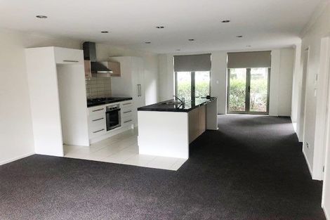 Photo of property in 22 Reins Road, Takanini, 2112