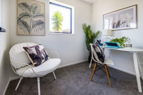 Photo of property in 19f Bradbury Road, Botany Downs, Auckland, 2010