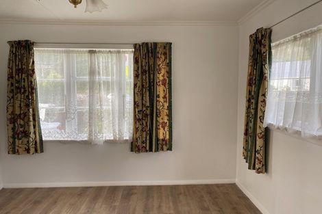 Photo of property in 70 Stokes Valley Road, Stokes Valley, Lower Hutt, 5019