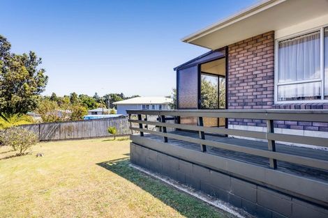 Photo of property in 46 Cumberland Street, Merrilands, New Plymouth, 4312