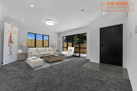 Photo of property in 12a Mcleod Road, Weymouth, Auckland, 2103