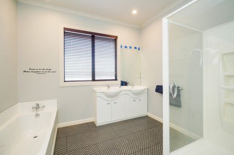 Photo of property in 36 O'brien Road, Winton, 9782