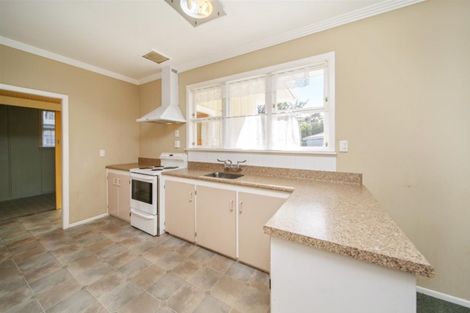 Photo of property in 13 Dixon Avenue, Hawera, 4610