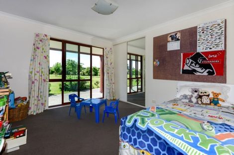 Photo of property in 10 Mchugh Crescent, Darfield, 7510