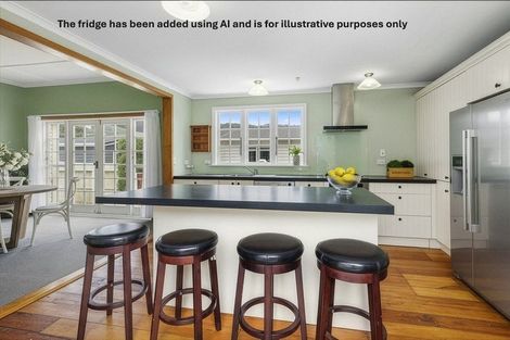 Photo of property in 43a Collins Avenue, Tawa, Wellington, 5028