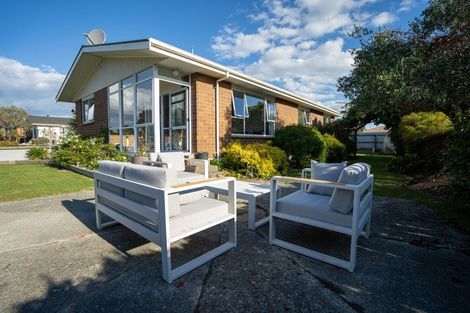 Photo of property in 5 Waterford Drive, Winton, 9720