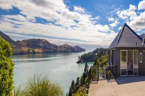 Photo of property in 7a Ranui Crescent, Diamond Harbour, Lyttelton, 8971