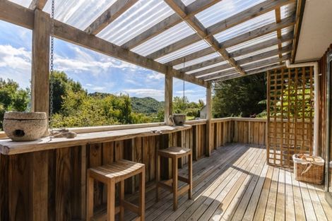 Photo of property in 26 Newgate Street, Picton, 7220