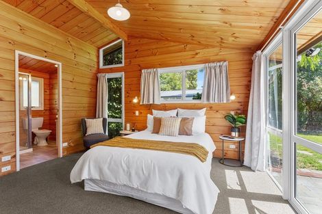 Photo of property in 31 Eders Road, Woodend, 7610