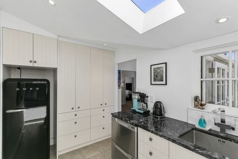 Photo of property in 269 Tinakori Road, Thorndon, Wellington, 6011