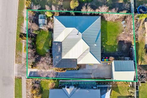 Photo of property in 18 Waenga Drive, Cromwell, 9310