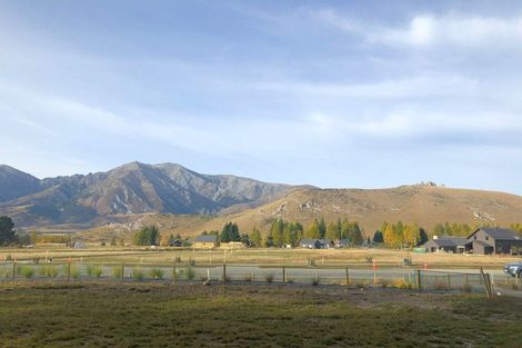 Photo of property in 30 Luge Loop, Castle Hill, 7580