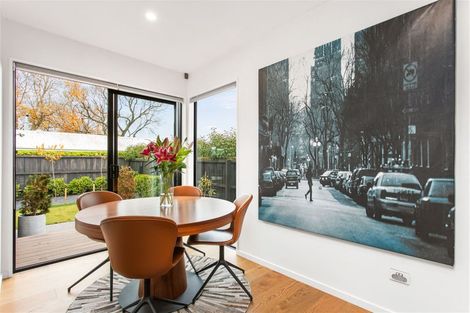 Photo of property in 70 Idris Road, Fendalton, Christchurch, 8052