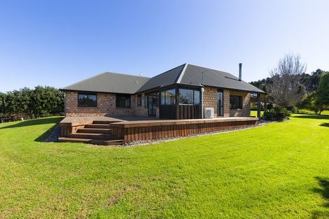 Photo of property in 56 Nandina Lane, Pukekohe, 2120