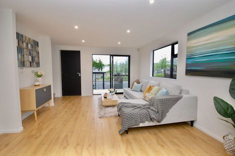 Photo of property in 123a Sunnynook Road, Forrest Hill, Auckland, 0620